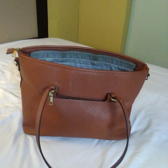 Meet your Posher, Kizzy - Picture 10 of 17